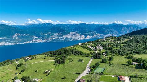 Prada Costabella lifts activities on Monte Baldo 